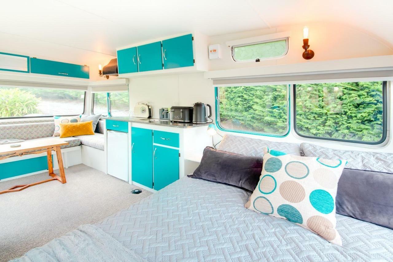 Hôtel Mountviews Glamping- Retro Caravan Getaway à Lac Lac Taupo Extérieur photo